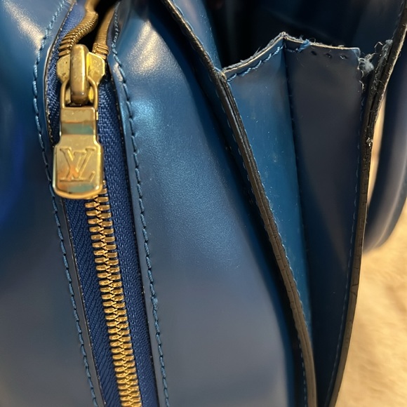 LOUIS VUITTON Vintage Epi Pont Neuf - Picture 13 of 17